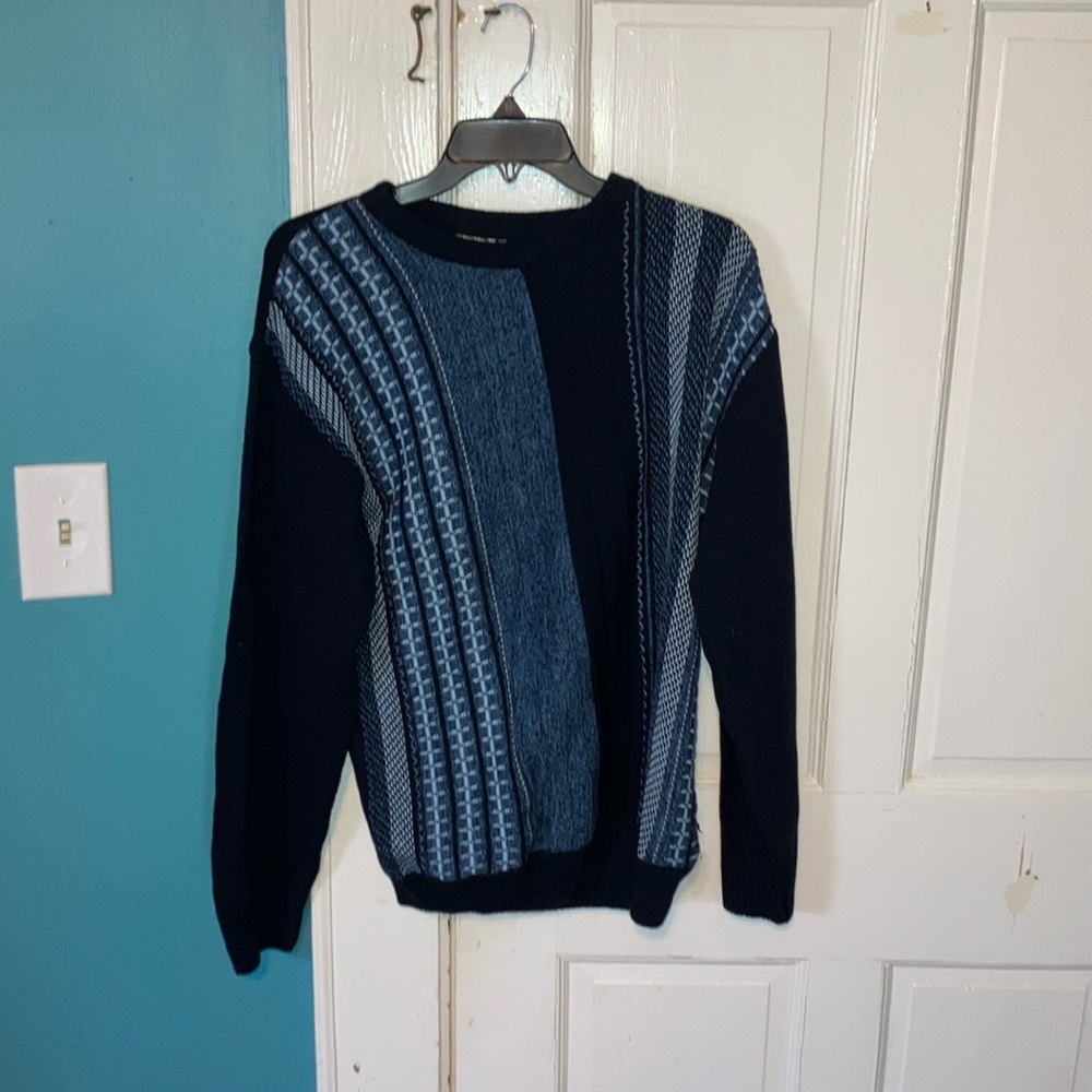 Vintage Pattern light blue navy Knit Sweater